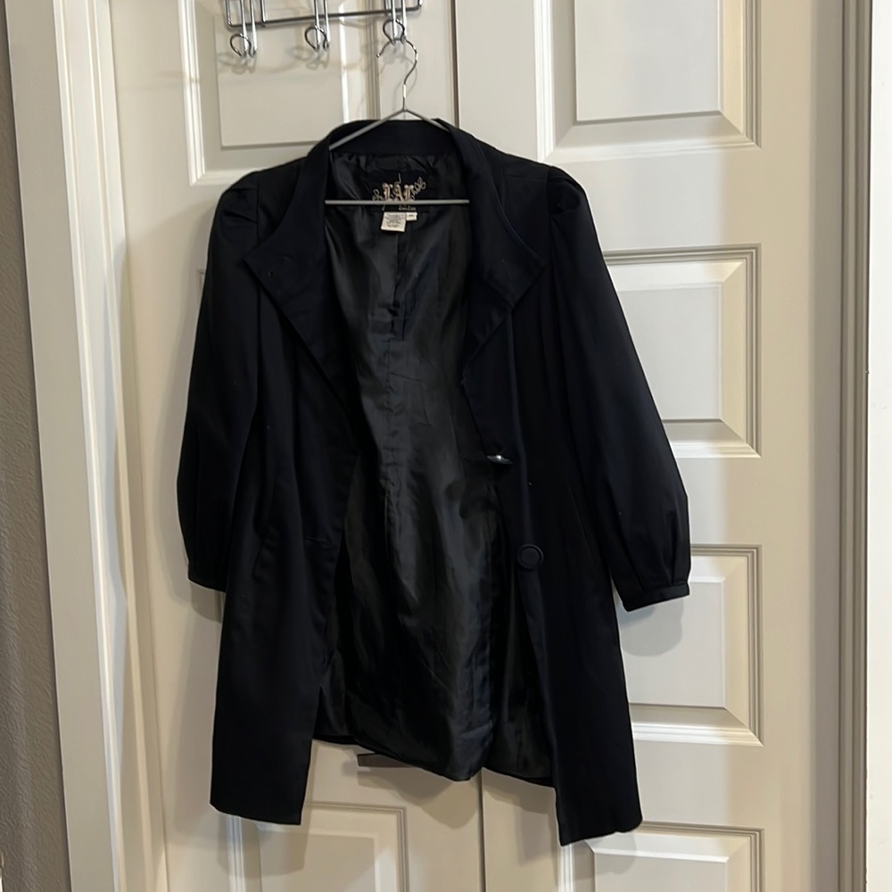 Vintage Black Jack with 3/4 sleeves!